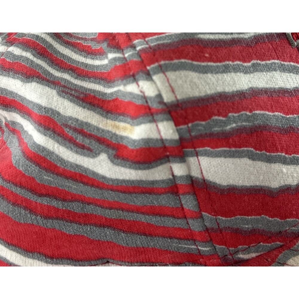 Vintage 1990s UNLV Rebels Zubaz Snapback Hat AJD Made USA NCAA Cap Red Gray - Picture 8 of 13